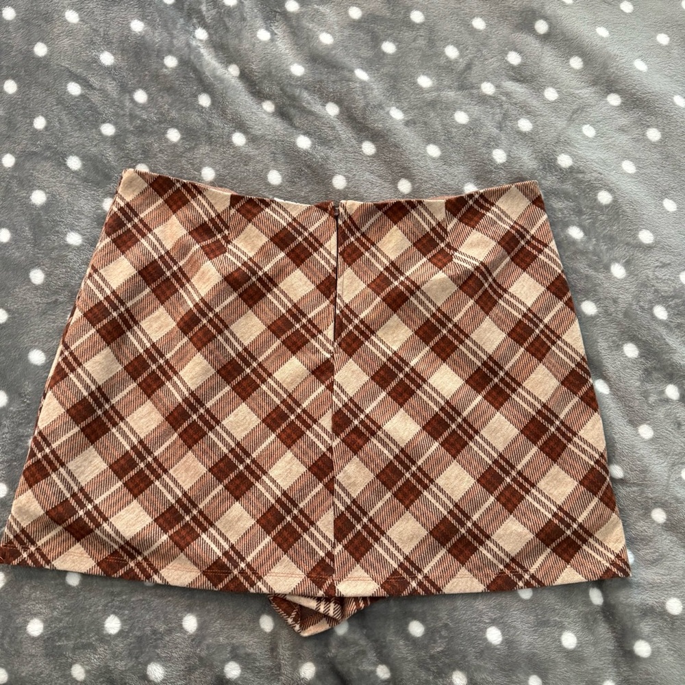 Arula Mini Skort in Brown and Cream - Picture 4 of 4